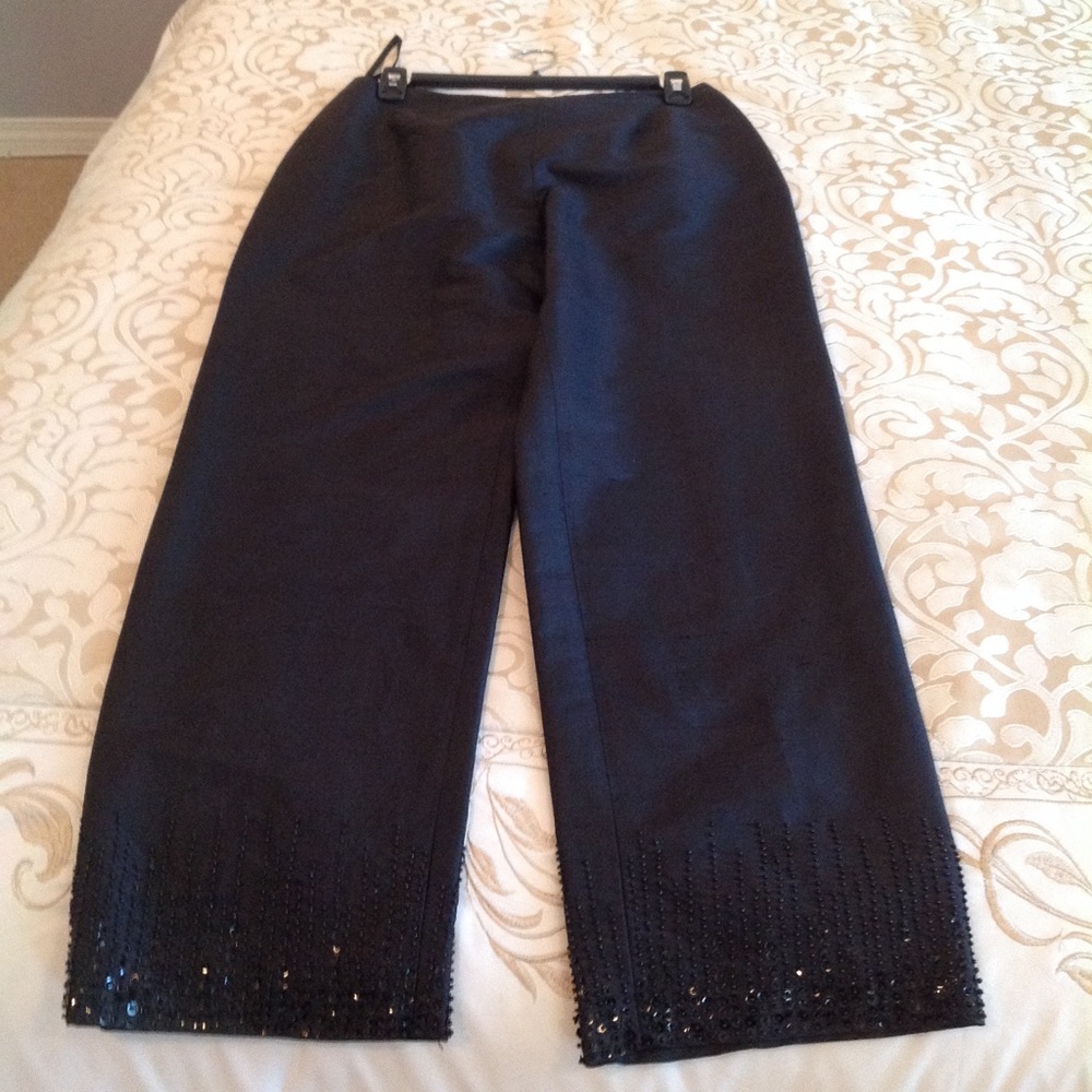 New, pants (never worn)